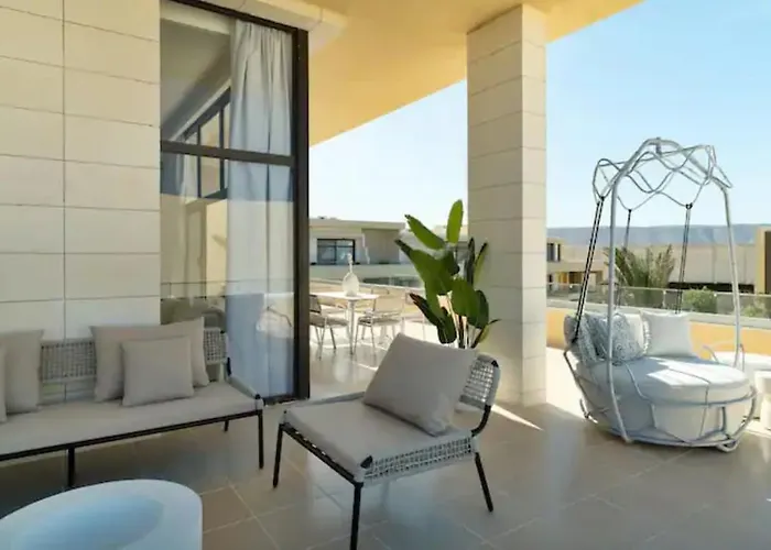 Cozy Getaway In El Gouna With Pool & Mountain View Appartement Hurghada