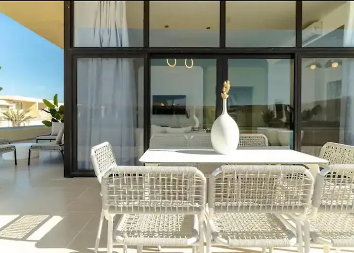 Cozy Getaway In El Gouna With Pool & Mountain View *